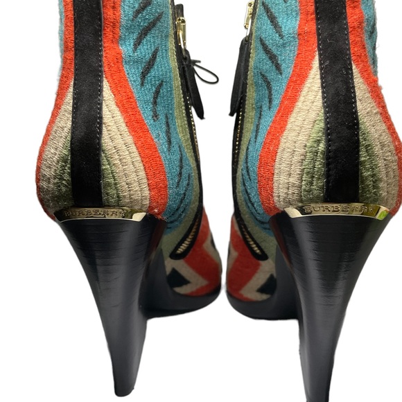 Burberry booties color Orange/blue/green/tan/black Brand new never worn. - Picture 2 of 6